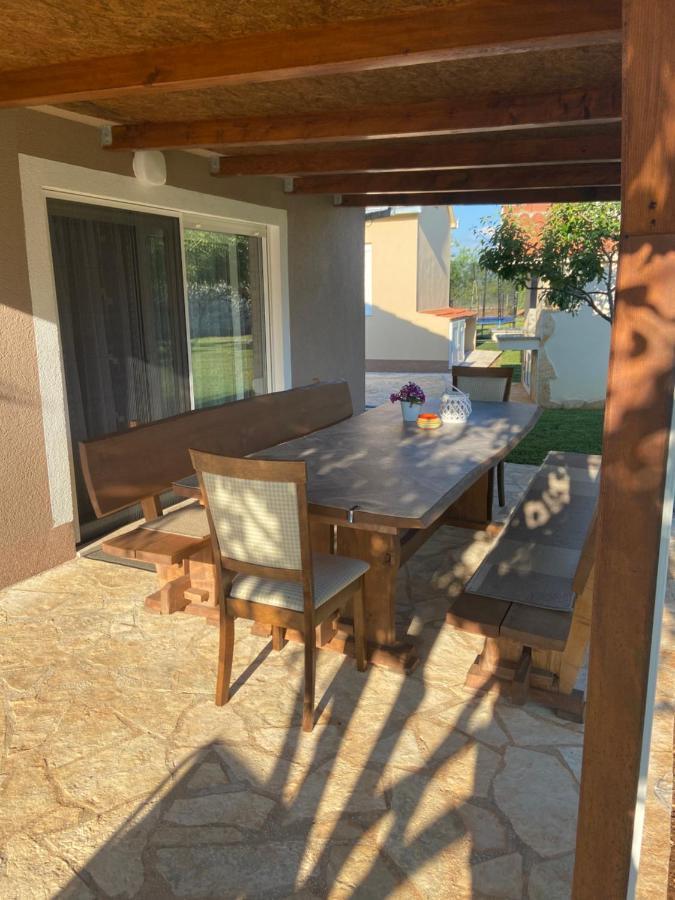 Vacation House Radosic Radosic  المظهر الخارجي الصورة