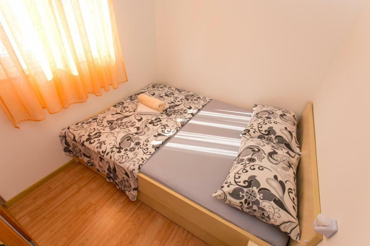Vacation House Radosic Radosic  المظهر الخارجي الصورة